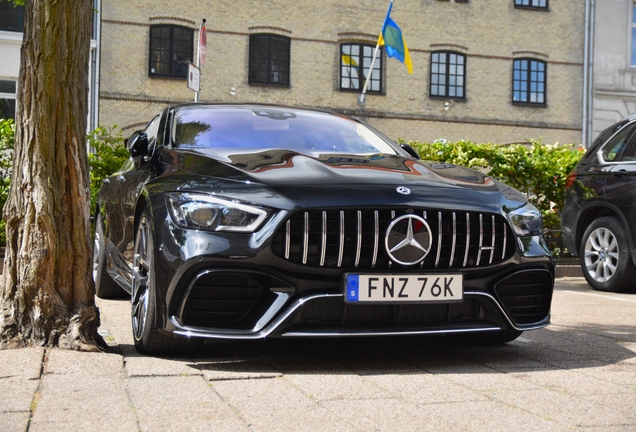 Mercedes-AMG GT 63 S X290