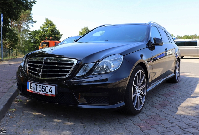 Mercedes-Benz E 63 AMG S212