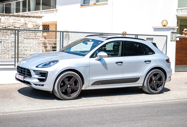 Porsche 95B Macan GTS