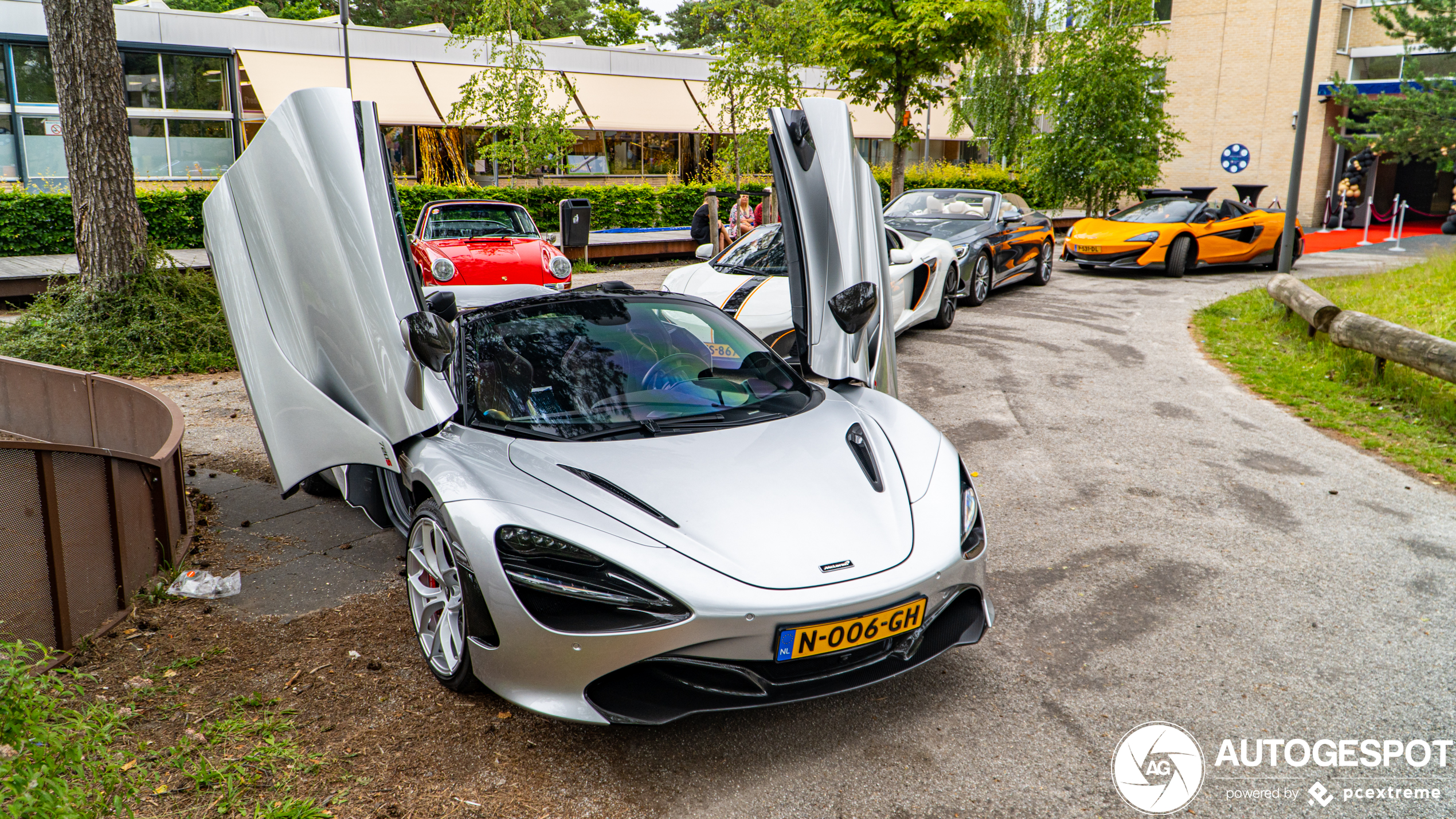 McLaren 720S Spider