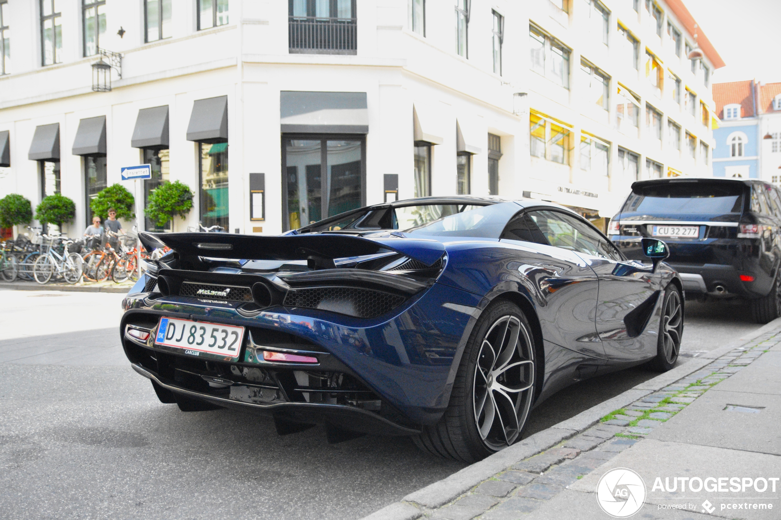 McLaren 720S Spider