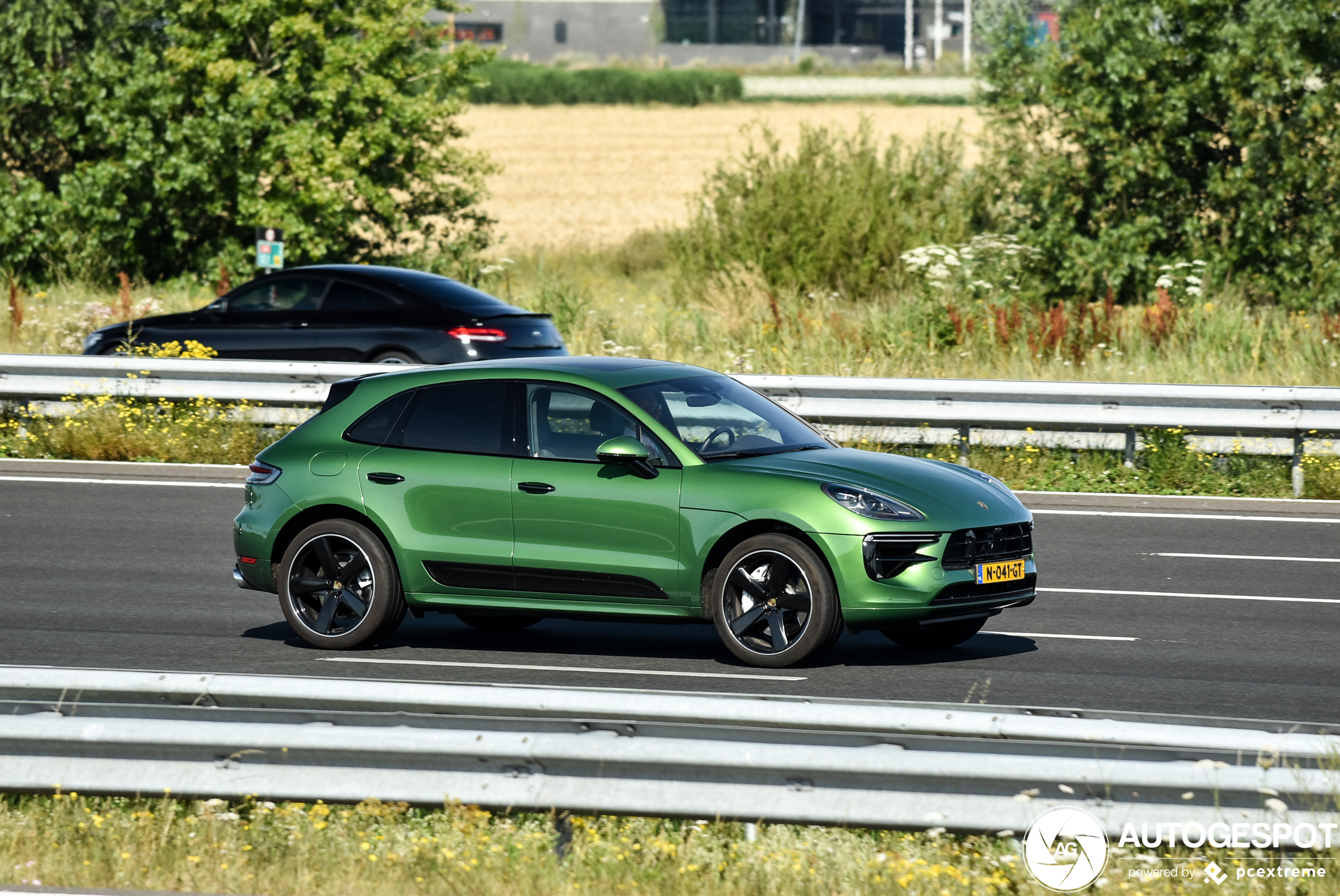 Porsche 95B Macan Turbo MkII