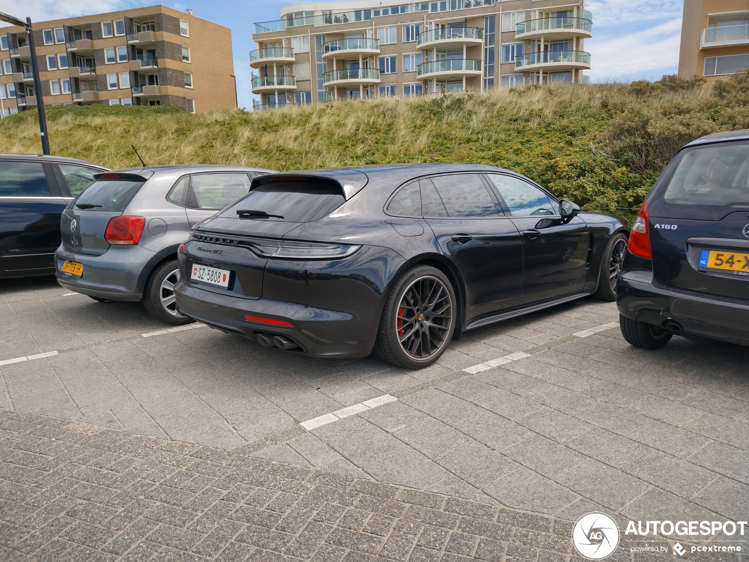 Porsche 971 Panamera GTS Sport Turismo mkII