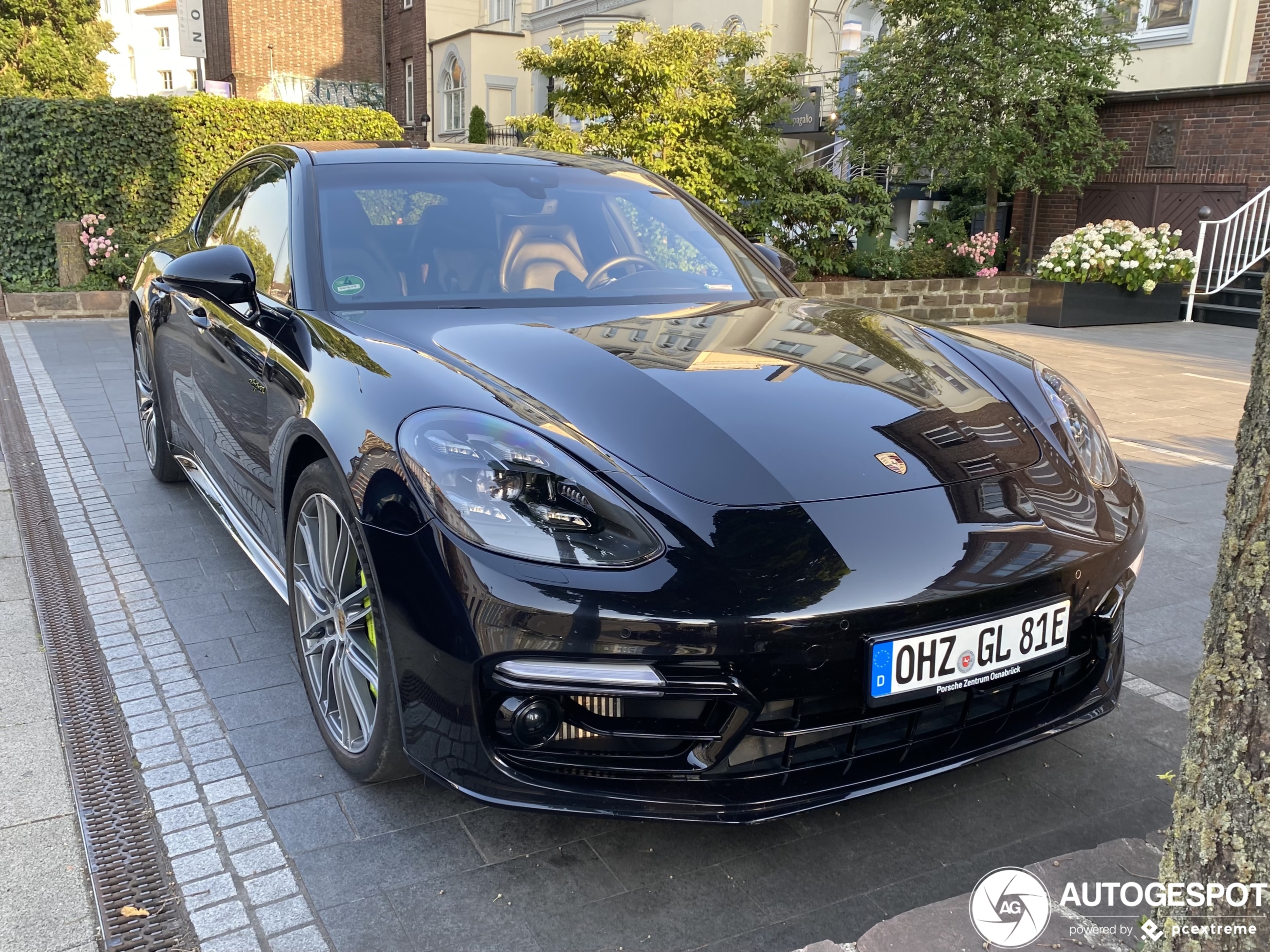 Porsche 971 Panamera Turbo S E-Hybrid