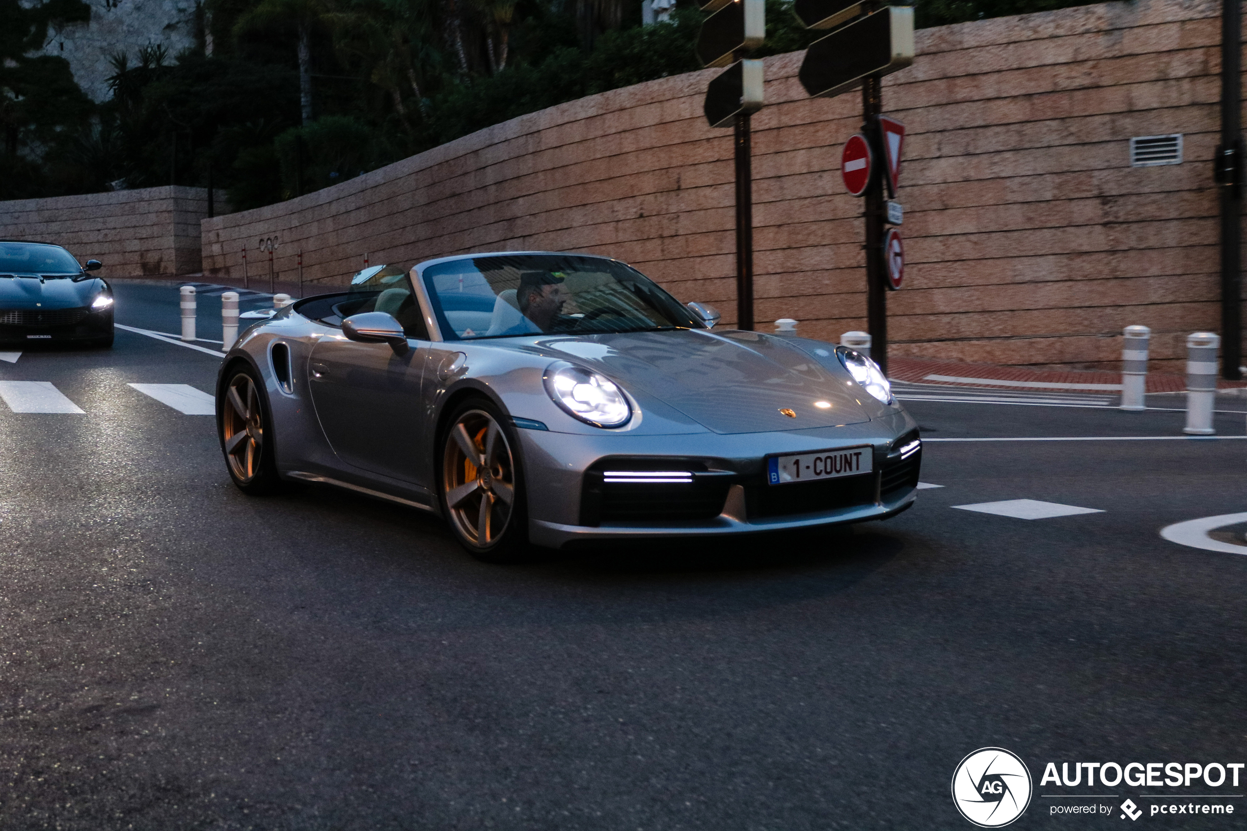 Porsche 992 Turbo Cabriolet