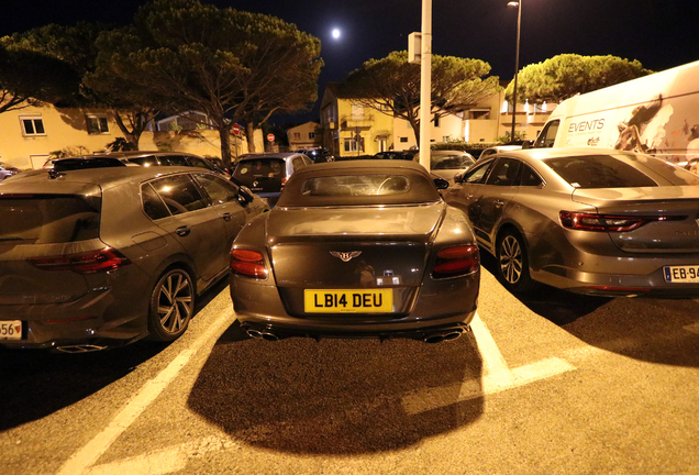 Bentley Continental GTC V8 S