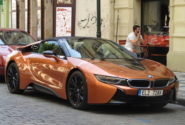 BMW i8 Roadster