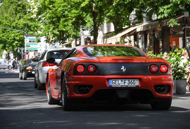 Ferrari 360 Modena