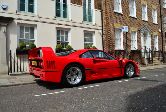 Ferrari F40