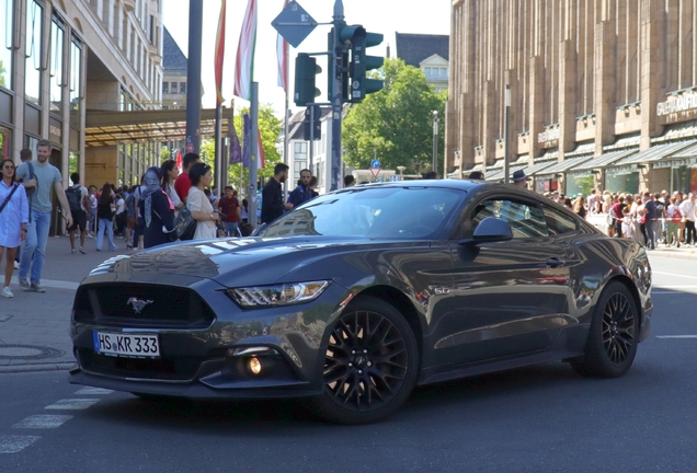 Ford Mustang GT 2015