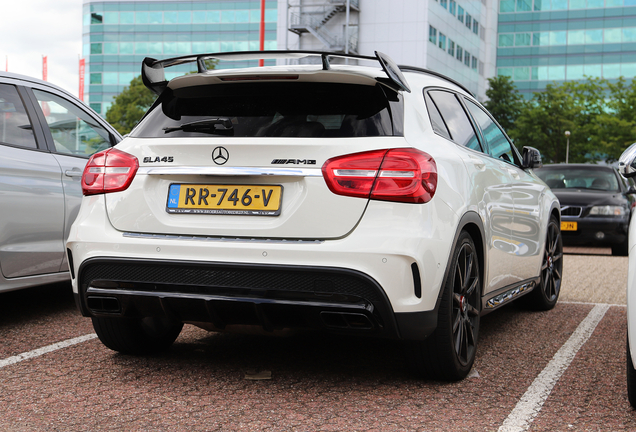 Mercedes-Benz GLA 45 AMG X156