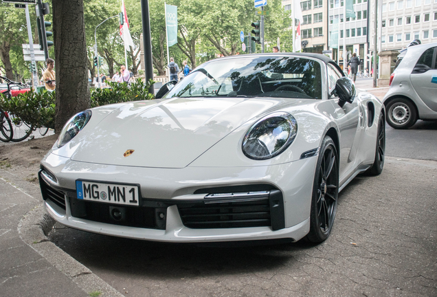 Porsche 992 Turbo S Cabriolet