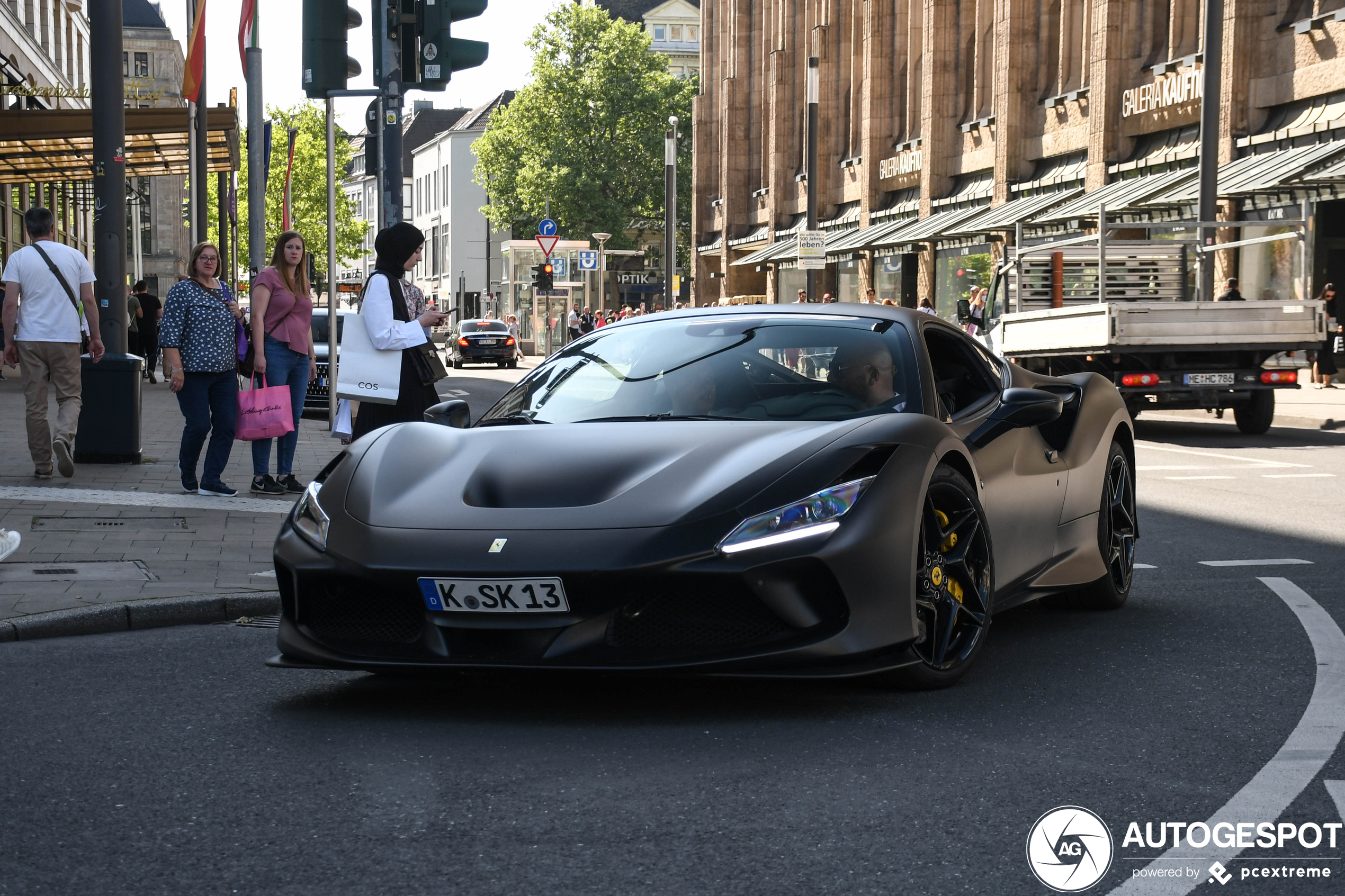 Ferrari F8 Tributo