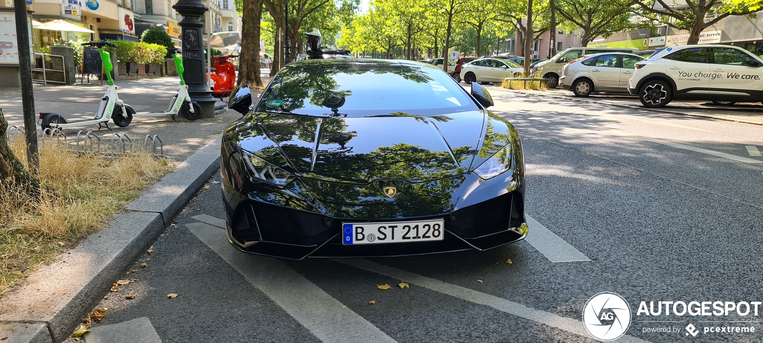 Lamborghini Huracán LP640-4 EVO