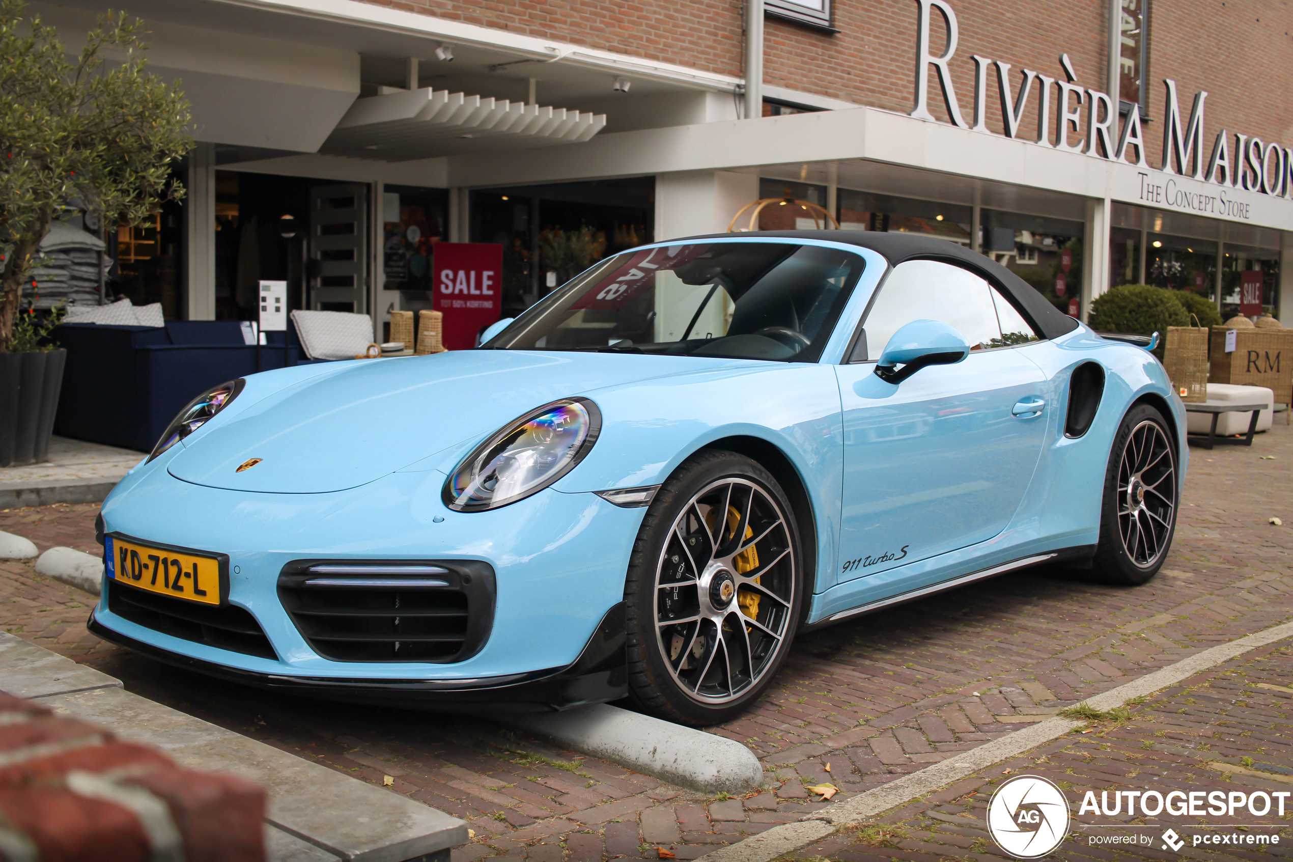 Porsche 991 Turbo S Cabriolet MkII