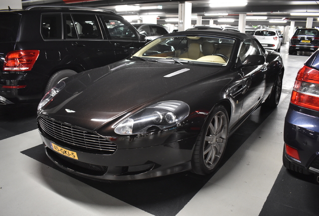 Aston Martin DB9 Volante