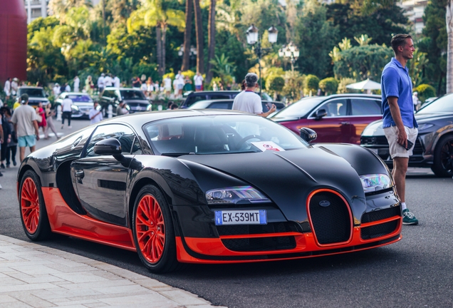 Bugatti Veyron 16.4 Super Sport L'Edition Spéciale Record du Monde