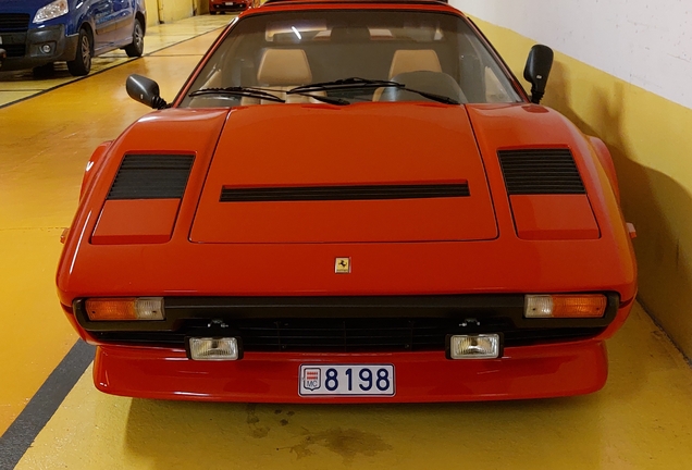 Ferrari 208 GTS Turbo