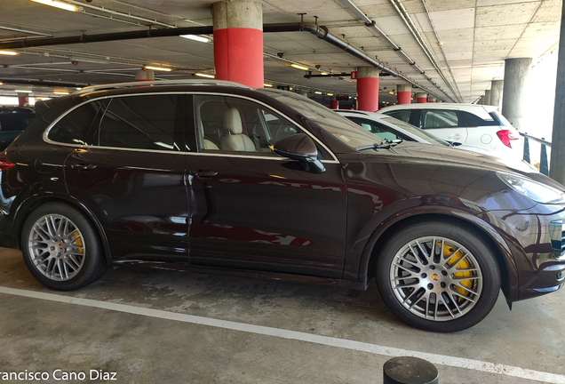 Porsche 958 Cayenne Turbo S MkII