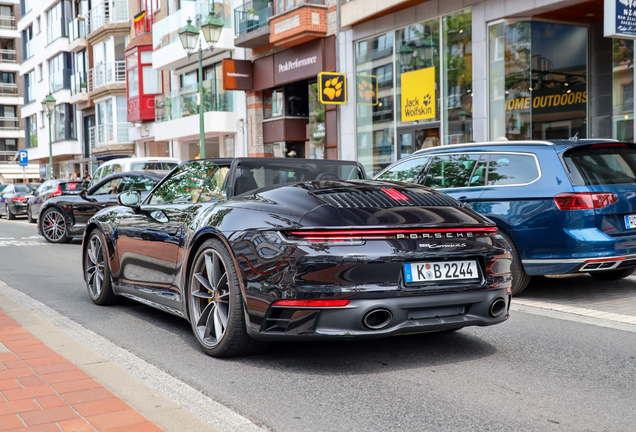 Porsche 992 Carrera 4S Cabriolet