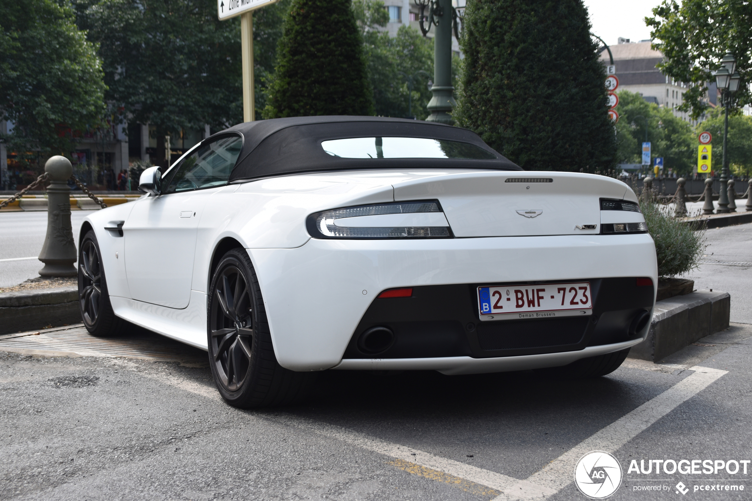 Aston Martin V8 Vantage N430 Roadster