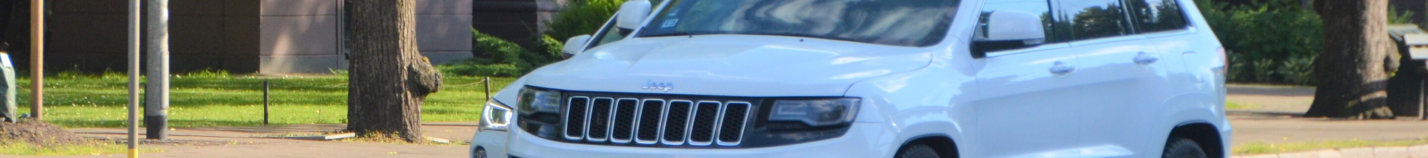 Jeep Grand Cherokee SRT 2013