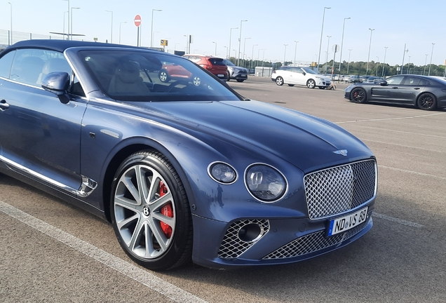 Bentley Continental GTC 2019 First Edition