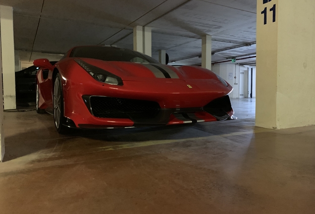 Ferrari 488 Pista