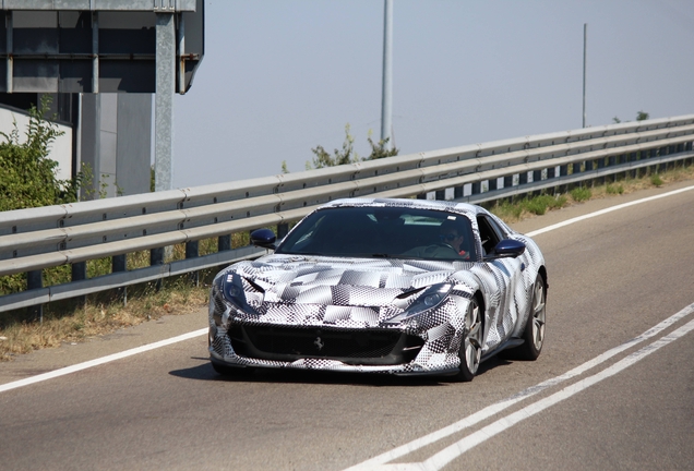 Ferrari 812 GTS