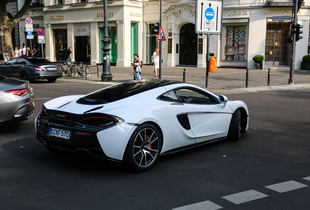 McLaren 570GT