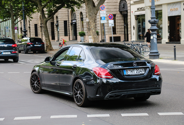 Mercedes-AMG C 63 S W205