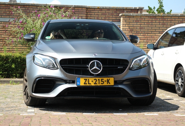 Mercedes-AMG E 63 S W213 Edition 1