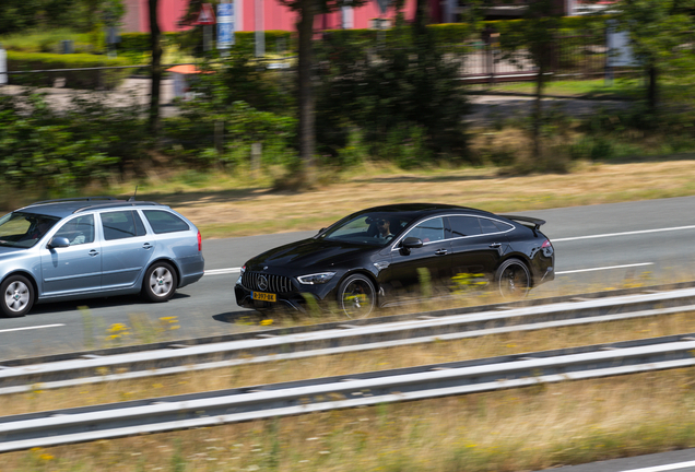 Mercedes-AMG GT 63 S E Performance X290