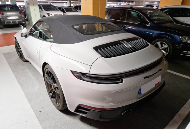 Porsche 992 Carrera 4 GTS Cabriolet