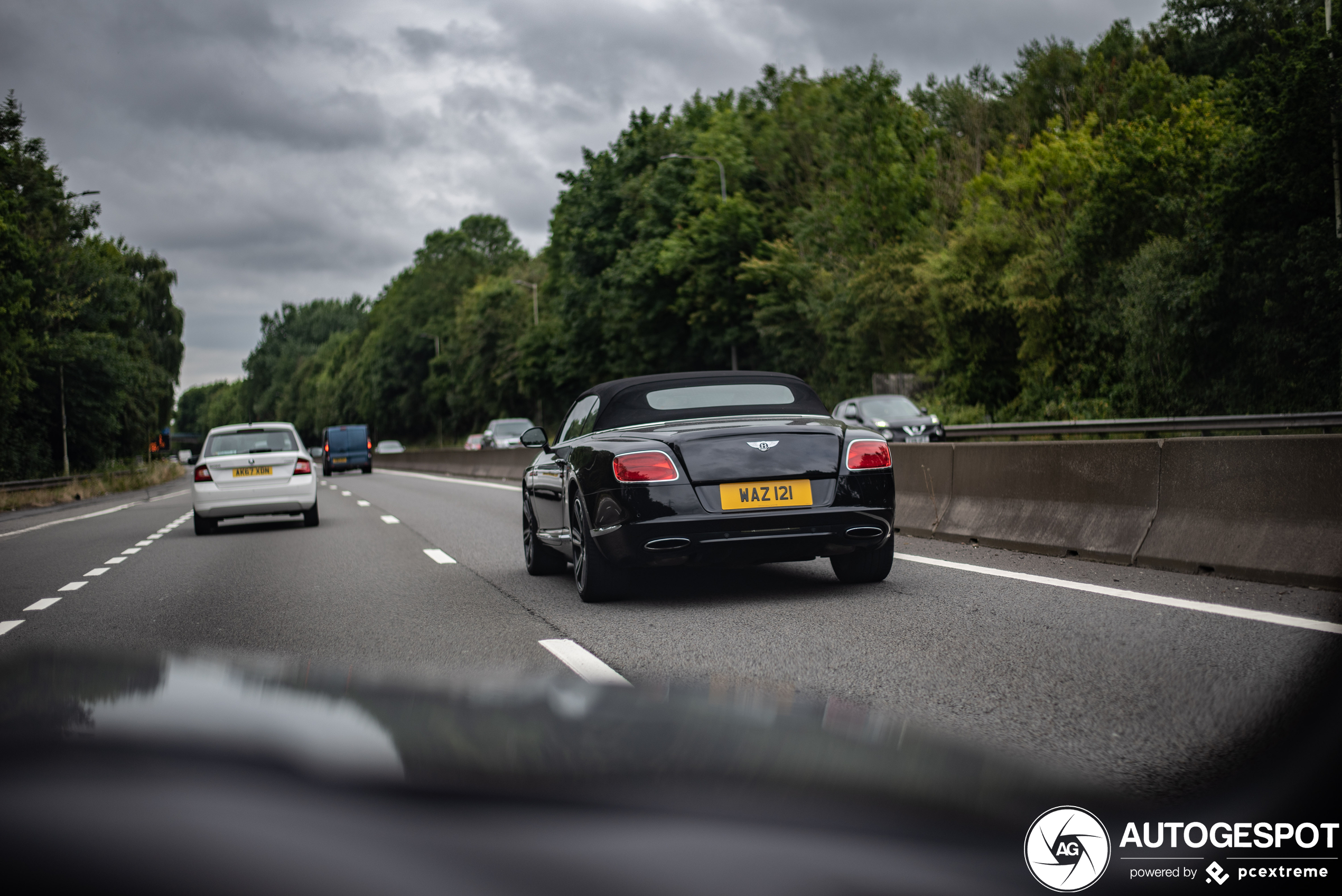 Bentley Continental GTC 2012