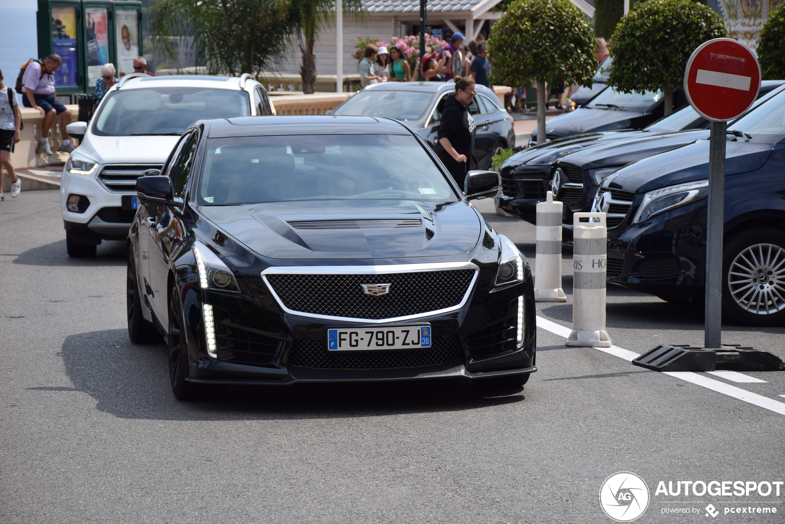 Cadillac CTS-V 2015