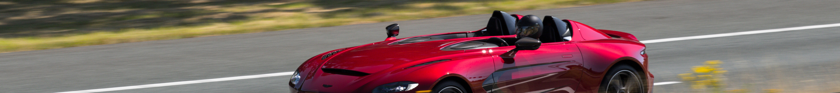 Aston Martin V12 Speedster