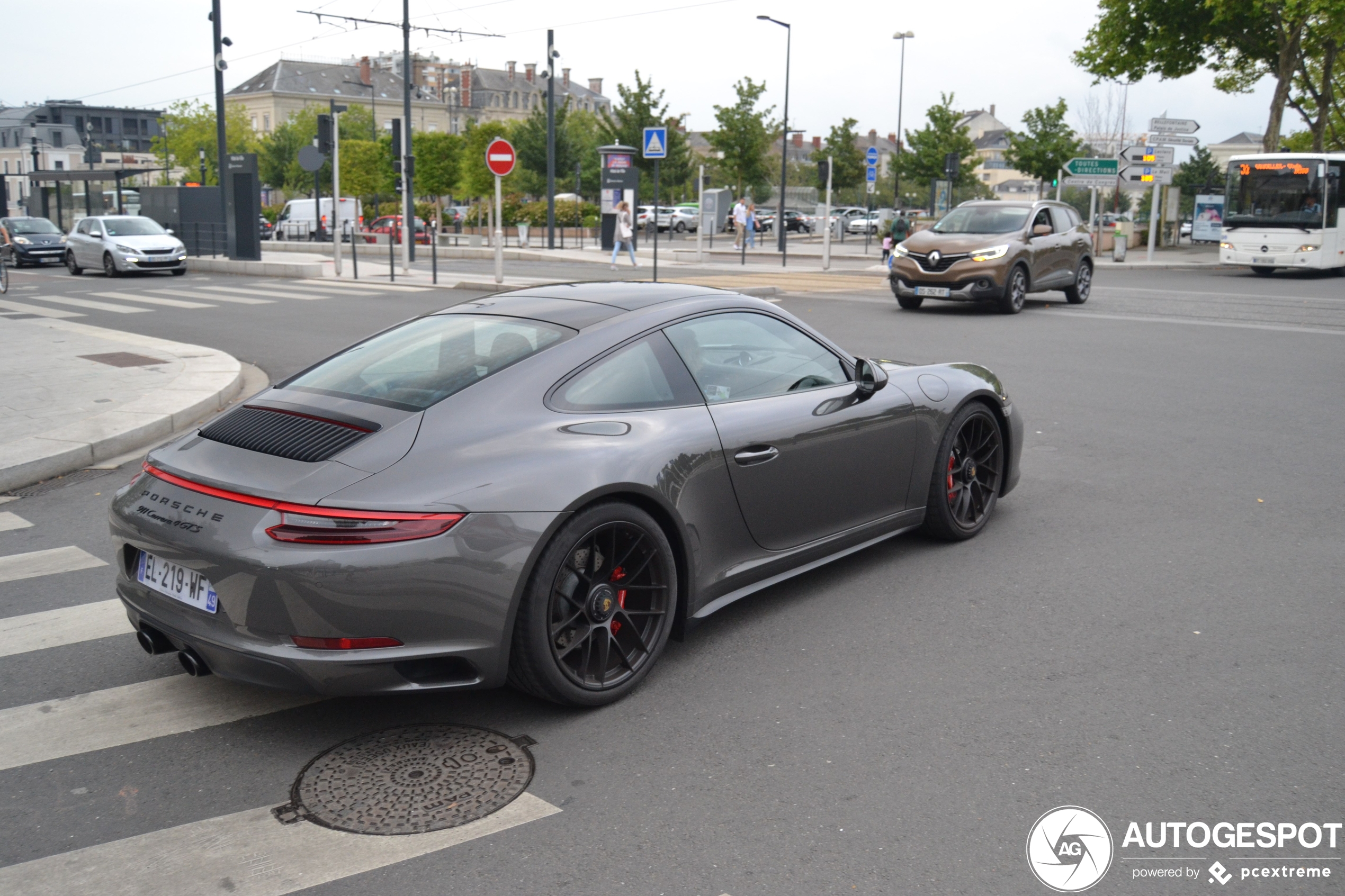 Porsche 991 Carrera 4 GTS MkII