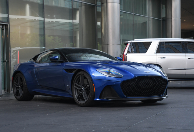 Aston Martin DBS Superleggera