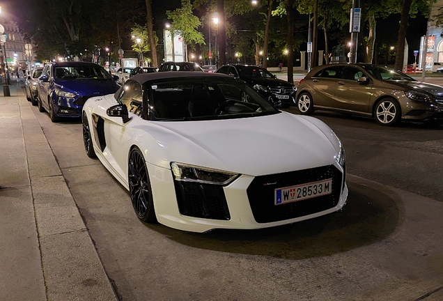 Audi R8 V10 Spyder 2016