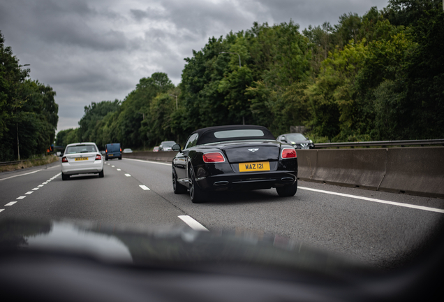 Bentley Continental GTC 2012