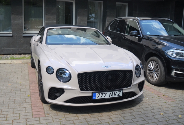 Bentley Continental GTC V8 2020