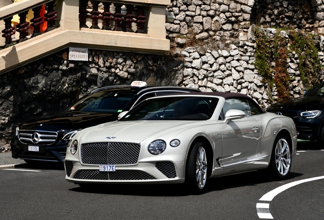 Bentley Continental GTC V8 2020