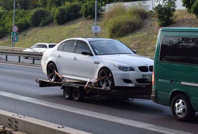 BMW M5 E60 2005