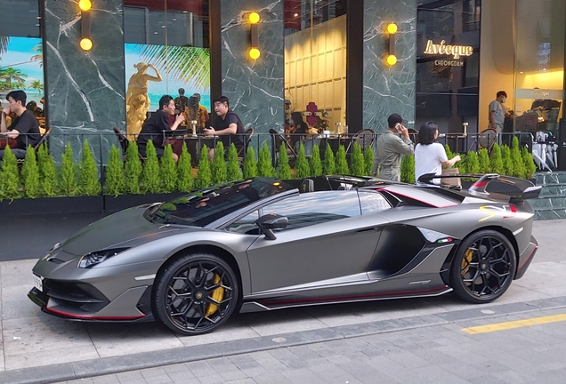 Lamborghini Aventador LP770-4 SVJ Roadster