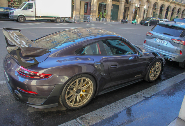 Porsche 991 GT2 RS Weissach Package