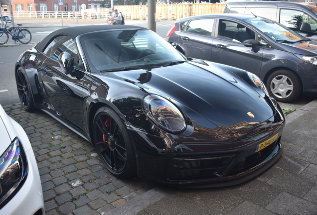 Porsche 992 Carrera GTS Cabriolet