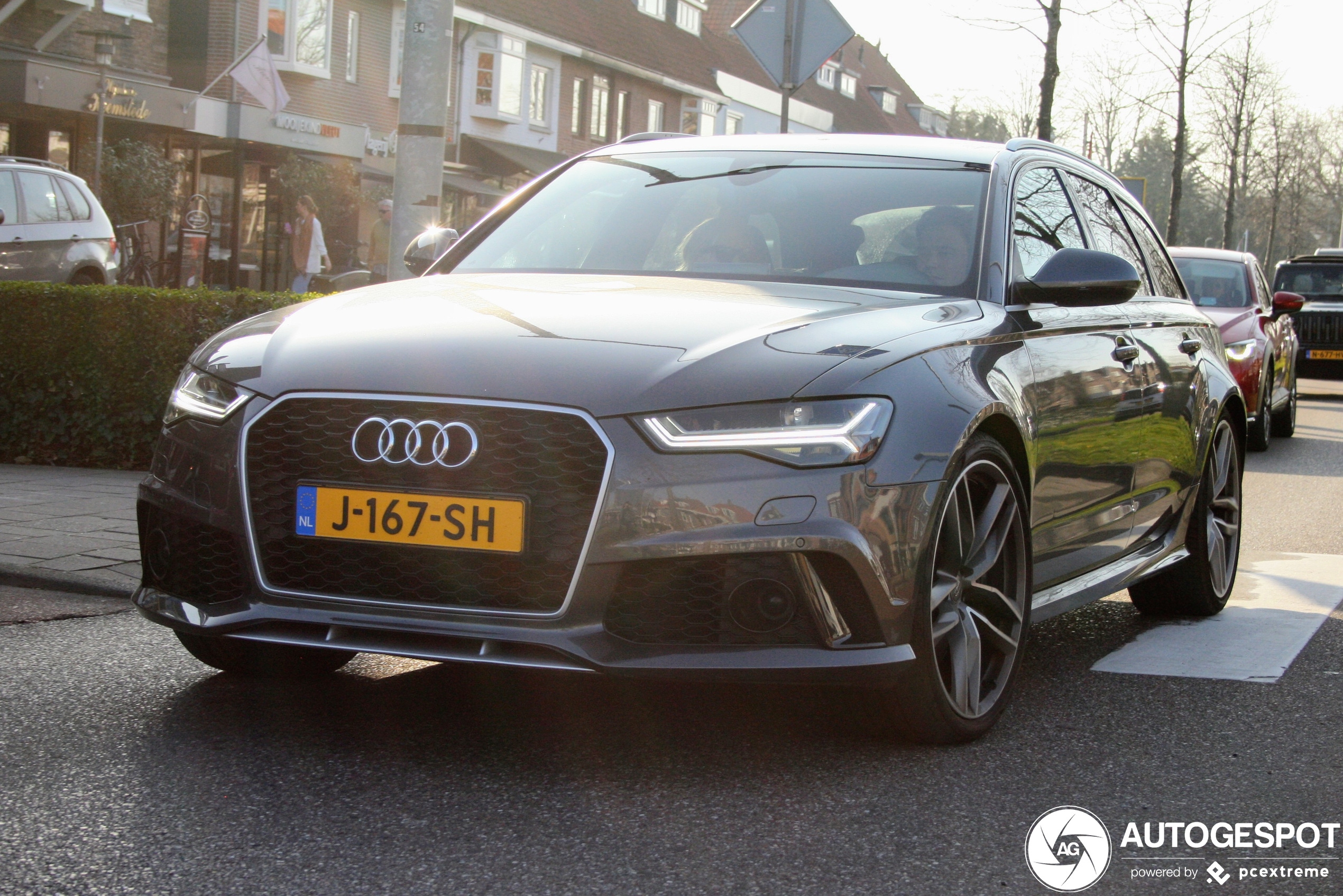 Audi RS6 Avant C7 2015