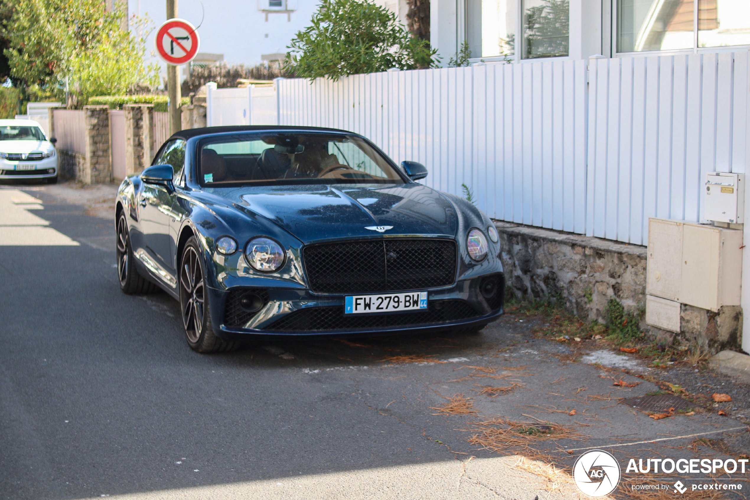 Bentley Continental GTC V8 2020