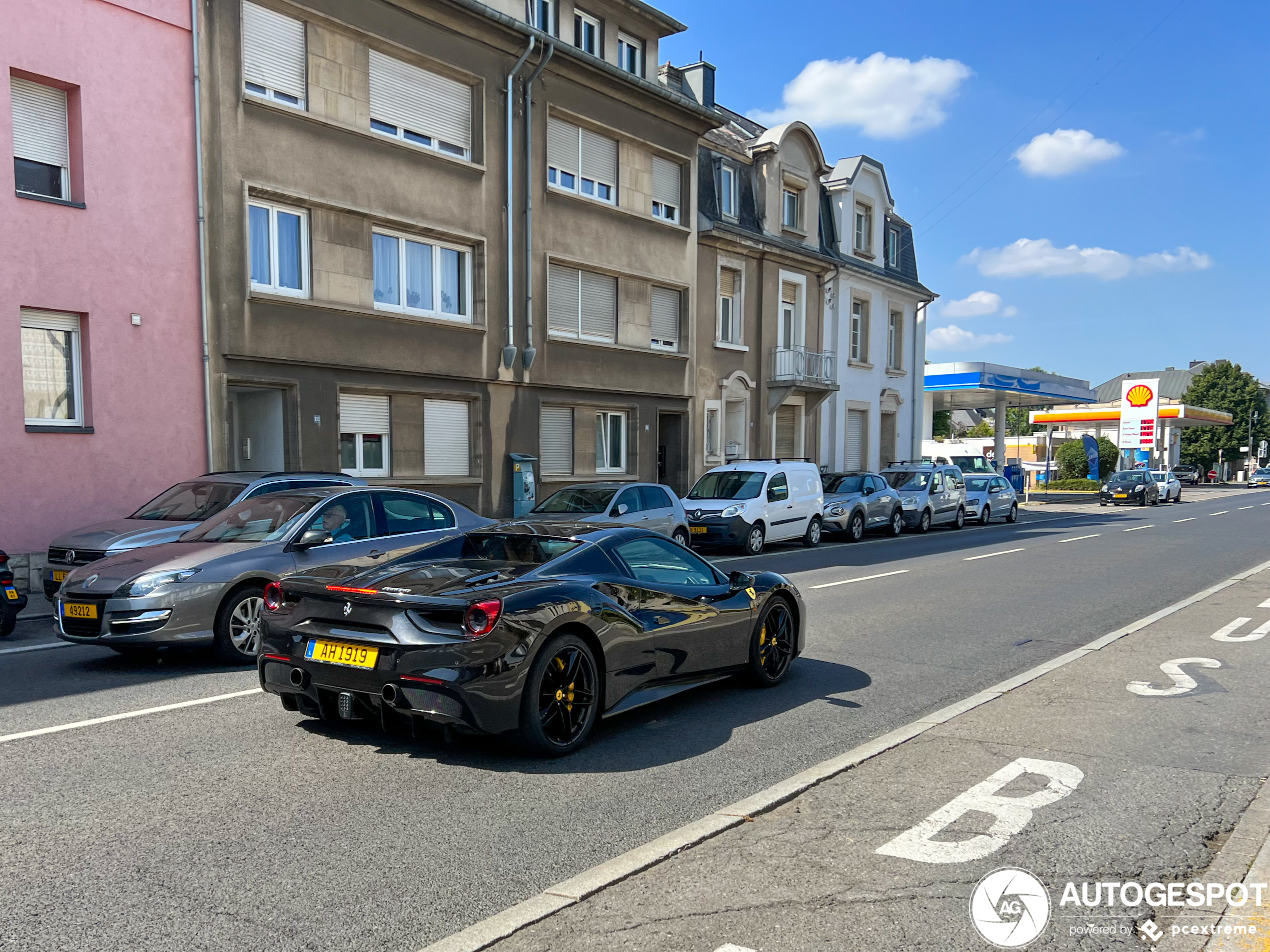 Ferrari 488 Spider